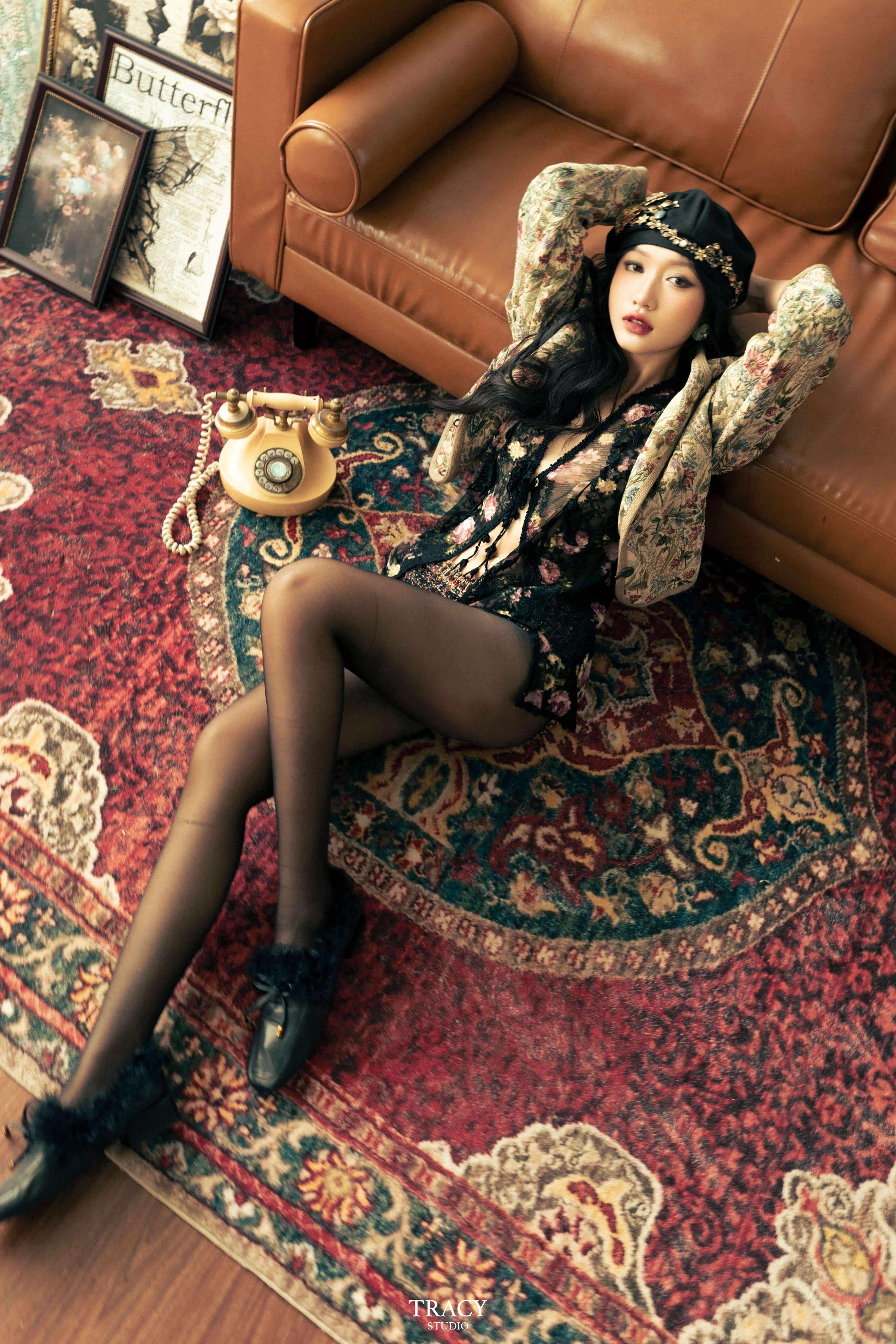 frontend/img/gallery/film-by-tracy/tracy-studio-chup-film-by-tracy-retro (3).jpg